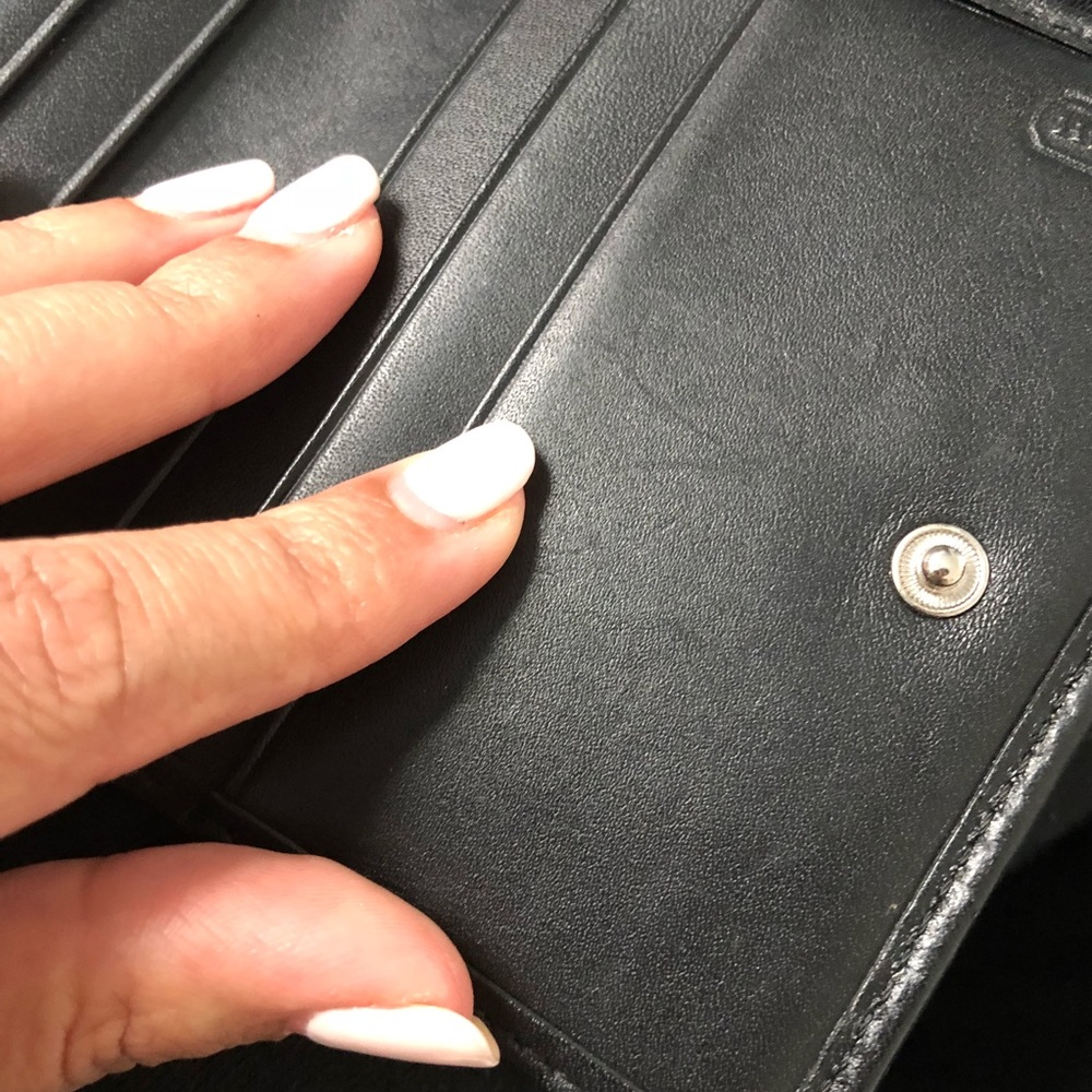 Coach Wallet - Picture 6 of 6